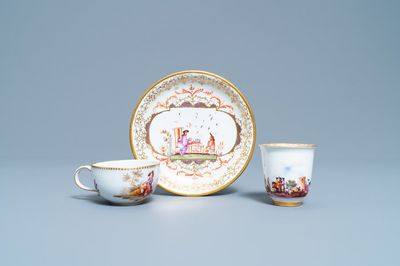 Deux tasses et une soucoupe en porcelaine de Meissen, Allemagne, 18ème