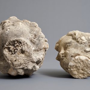 Deux têtes de chérubins en pierre calcaire, poss. France, 17ème — photo 6