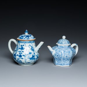 Deux théières couvertes en porcelaine de Chine en bleu et blanc, Kangxi — photo 1