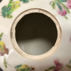 Deux théières en porcelaine de Chine famille rose et qianjiang cai, 19/20ème — photo 9