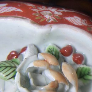 Deux théières en porcelaine Imari de Japon à fond bleu poudré, Edo, 17/18ème — photo 13