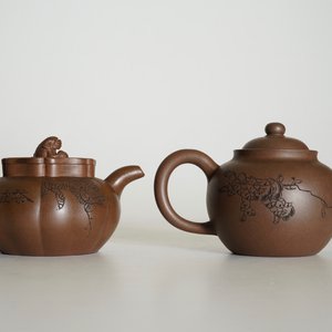 Deux théières et leur couvercle en grès de Yixing, Chine, 19/20ème — photo 10