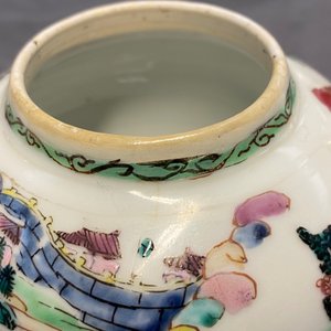 Deux théières et une verseuse couverte en porcelaine de Chine famille, Yongzheng/Qianlong — photo 14