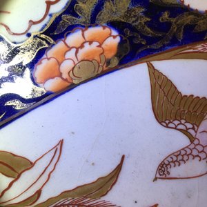 Deux très grands plats en porcelaine Imari de Japon, 17/18ème — photo 9