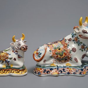 Deux vaches en faïence polychrome de Delft, 18ème — photo 2