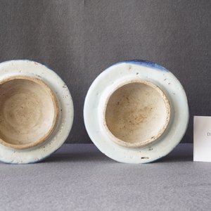 Deux vases couverts en porcelaine de Chine en bleu et blanc, Wanli — photo 14
