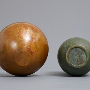 Deux vases en bronze, Japon, Showa, 20ème — photo 7