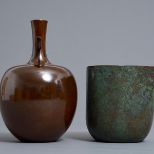 Deux vases en bronze, Japon, Showa, 20ème — photo 3