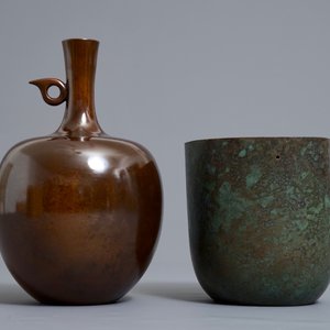 Deux vases en bronze, Japon, Showa, 20ème — photo 4