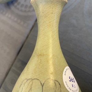 Deux vases en porcelaine céladon de Corée, probablement Goryeo/Joseon, 14/15ème — photo 12