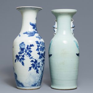 Deux vases en porcelaine de Chine bleu et blanc et famille rose, 19ème — photo 3