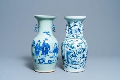 Deux vases en porcelaine de Chine en bleu et blanc sur fond céladon, 19ème