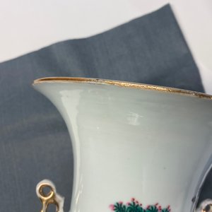 Deux vases en porcelaine de Chine famille rose, 19/20ème — photo 8