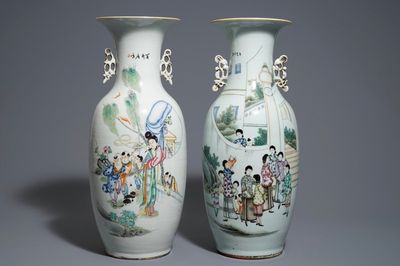 Deux vases en porcelaine de Chine famille rose, 19/20ème