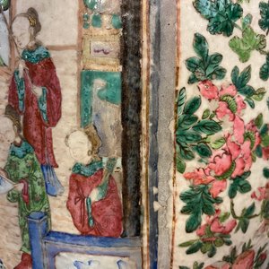 Deux vases en porcelaine de Chine famille rose, 19ème — photo 19