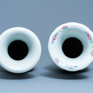 Deux vases en porcelaine de Chine famille rose, 19ème — photo 5