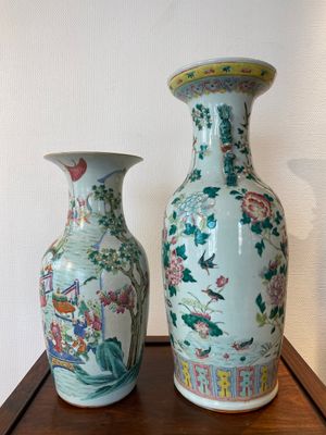 Deux vases en porcelaine de Chine famille rose, 19ème — photo 2