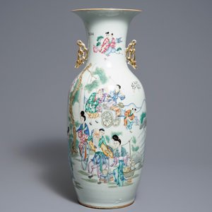 Deux vases en porcelaine de Chine famille rose aux décors doubles, 19/20ème — photo 11