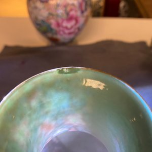 Deux vases en porcelaine de Chine famille rose, marques de Qianlong, République — photo 13