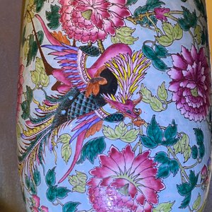 Deux vases en porcelaine de Chine famille rose pour le marché Straits ou Peranakan, 19ème — photo 30