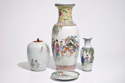 Deux vases en porcelaine de Chine famille rose, un pot à gingembre et une assiette, 19/20ème