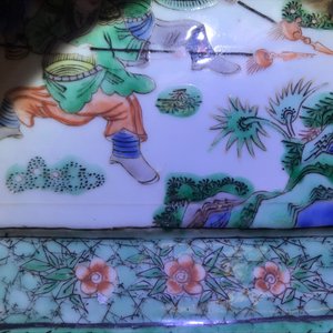 Deux vases en porcelaine de Chine famille verte et wucai, 19ème — photo 16