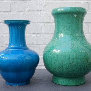 Deux vases en porcelaine de Chine monochrome vert et bleu, 18/19ème — photo 14
