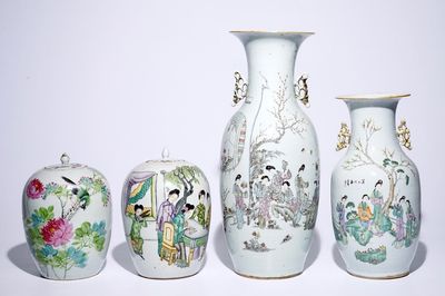 Deux vases et deux pots à gingembre en porcelaine de Chine famille rose, 19/20ème
