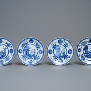Douze assiettes en porcelaine de Chine en bleu et blanc, Kangxi — photo 4