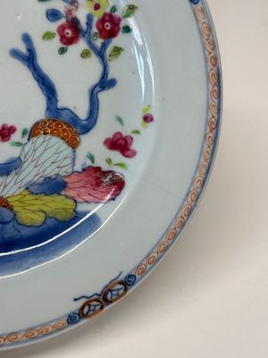 Douze assiettes en porcelaine de Chine famille rose à décor floral, Qianlong — photo 22