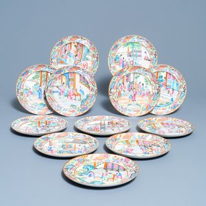 Douze assiettes en porcelaine de Chine famille rose de Canton, 19ème — photo 1