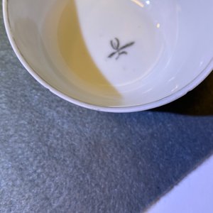 Douze tasses et huit soucoupes en porcelaine de Chine grisaille, Yongzheng/Qianlong — photo 30