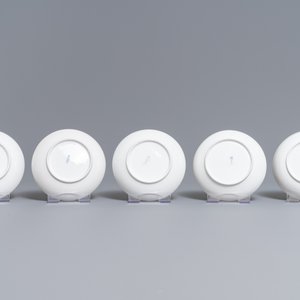 Douze tasses et soucoupes en porcelaine de Meissen, 18/19ème — photo 3
