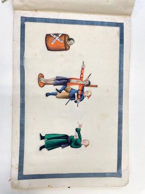 Drie albums en twee kaders met Chinese rijstpapier schilderingen van figuren, fauna en flora, Tak Shang Saihing St. Canton, 19/20e eeuw — foto 27