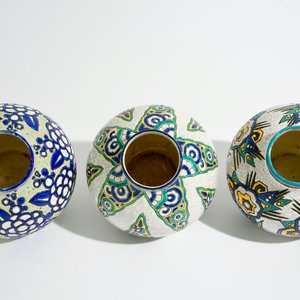 Drie art deco vazen met glanzend craquelé glazuur, Charles Catteau voor Boch Kéramis, 1e helft 20e E — foto 6