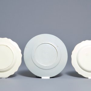 Drie borden met William en Mary in Delfts aardewerk en Engelse creamware, 18e eeuw — foto 2