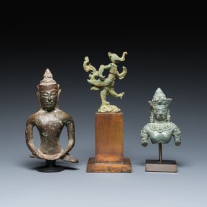 Drie bronzen Khmer sculpturen van Boeddha, Himmapan en Uma, Cambodja en Thailand, Bayon, 11e eeuw en later — foto 2