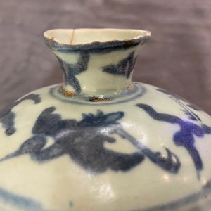 Drie Chinese blauw-witte vazen, Ming — foto 13