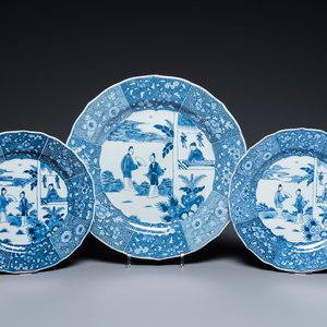 Drie Chinese blauw-witte 'Xi Xiang Ji' schotels, Qianlong — foto 1