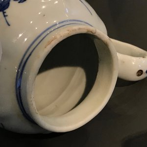 Drie Chinese blauwwitte Hatcher cargo type mosterdpotjes met deksels, Transitie periode — foto 17