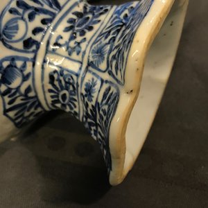 Drie Chinese blauwwitte zoutvaten, Kangxi — foto 12