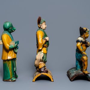 Drie Chinese daktegels met sancai-glazuur, Ming — foto 3