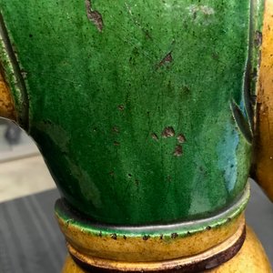 Drie Chinese daktegels met sancai-glazuur, Ming — foto 37