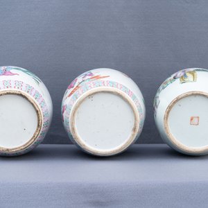 Drie Chinese famille rose en qianjiang cai potten, 19/20e eeuw — foto 18