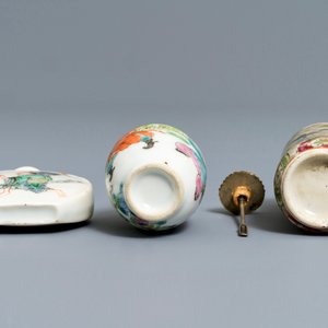 Drie Chinese famille rose en verte porseleinen snuifflessen, 19/20e eeuw — foto 3