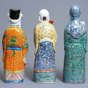 Drie Chinese famille rose figuren van de sterrengoden, 19/20e eeuw — foto 4