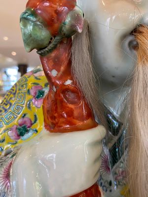Drie Chinese famille rose figuren van sterrengoden, Zhu Rong Ji Zao 朱榮記造 merk, 19/20e eeuw — foto 19