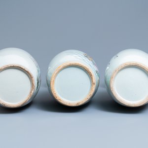Drie Chinese famille rose vazen, 19/20e eeuw — foto 6