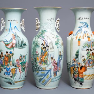 Drie Chinese famille rose vazen, 19/20e eeuw — foto 1
