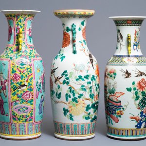 Drie Chinese famille rose vazen, 19e eeuw — foto 2